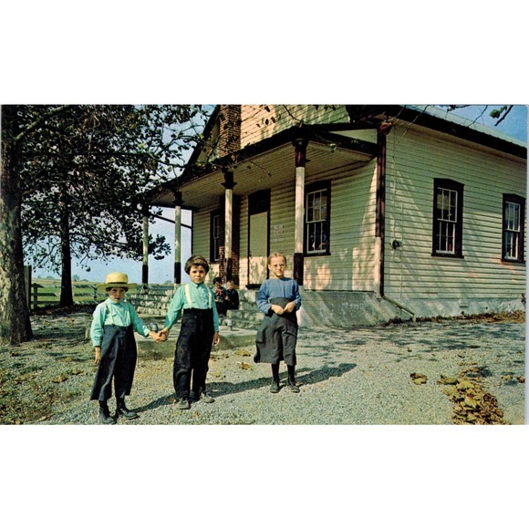 None Other - Amish Children in One Room Schoolhouse PA Dutch Country Vintage Postcard PD4